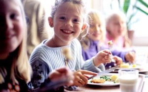 Importanta calciului in alimentatia celor mici