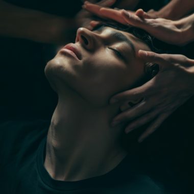 Masajul Nuru este recomandat pentru persoanele sedentare?